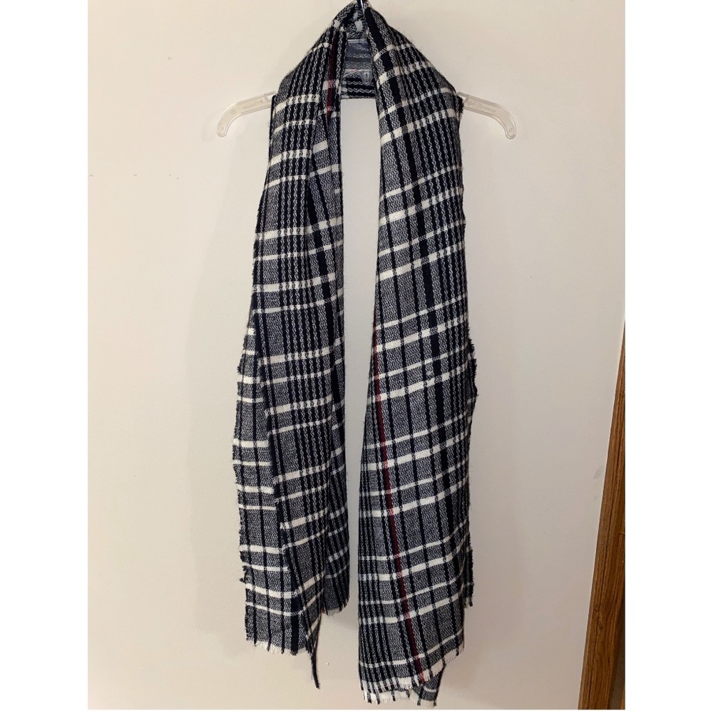 Plaid scarf